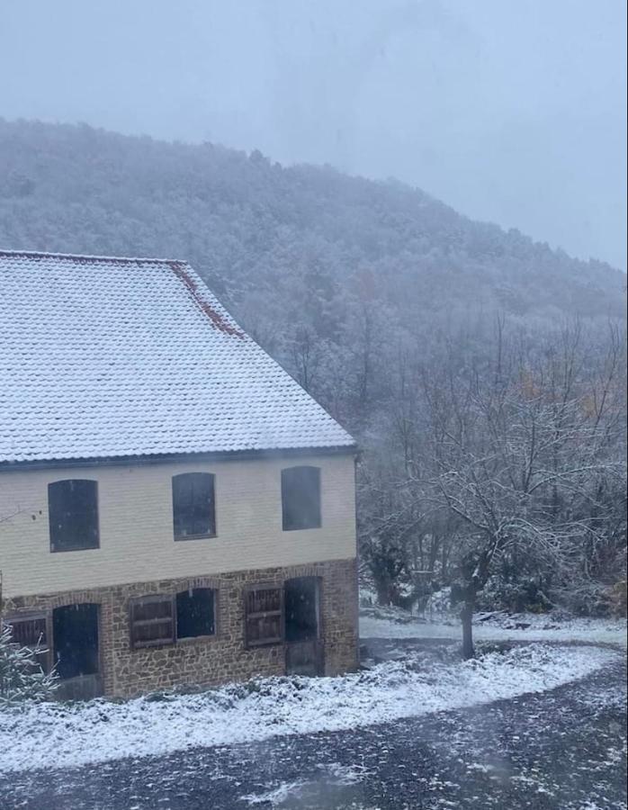 Вилла Le Ranch Des Aguesses Andenne Экстерьер фото
